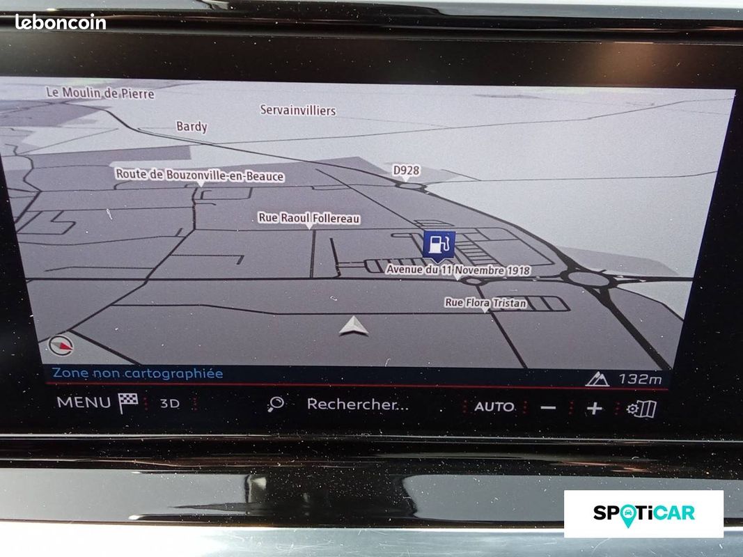 PEUGEOT 2008 BlueHDi 130 S&S EAT8 GT Line (image 17)