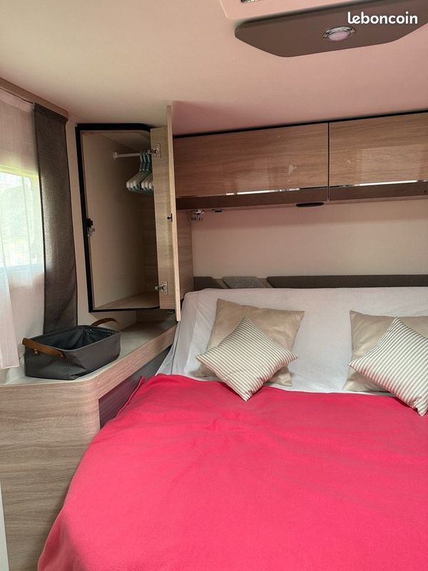 Camping-car intégral RAPIDO 8096DF châssis ALKO (image 3)