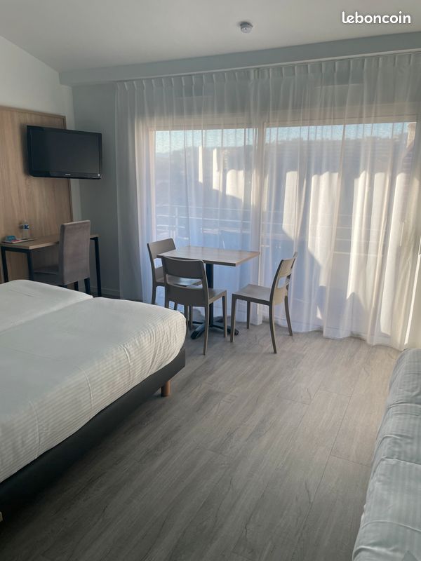Appartement 1 pièce 23 m² · à Le Cannet · 23 m² · 770 €/mois