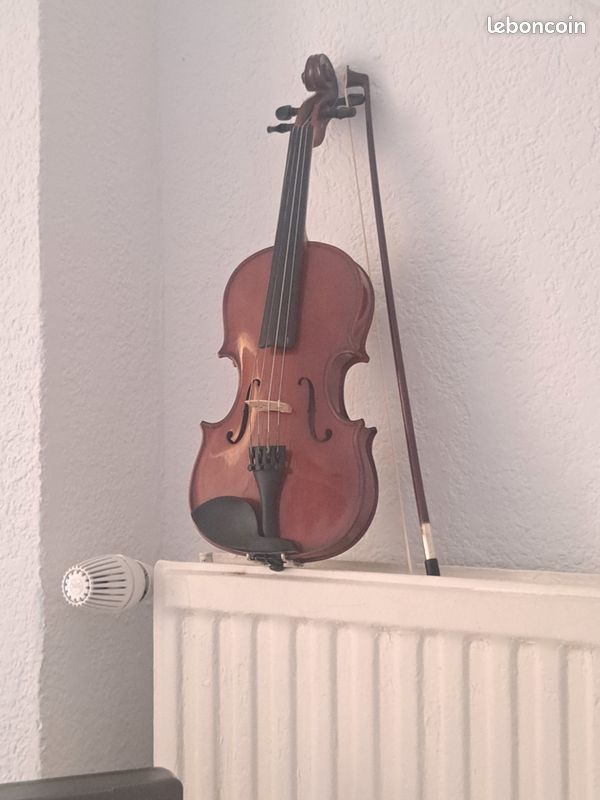 Violon enfant harpe a refaire (image 1)