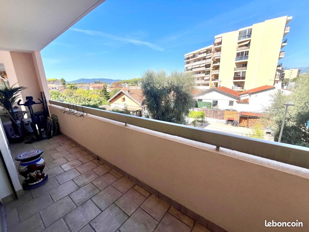 Appartement 2 pièces 38 m² · à Le Cannet · 38 m² · 175 000 €