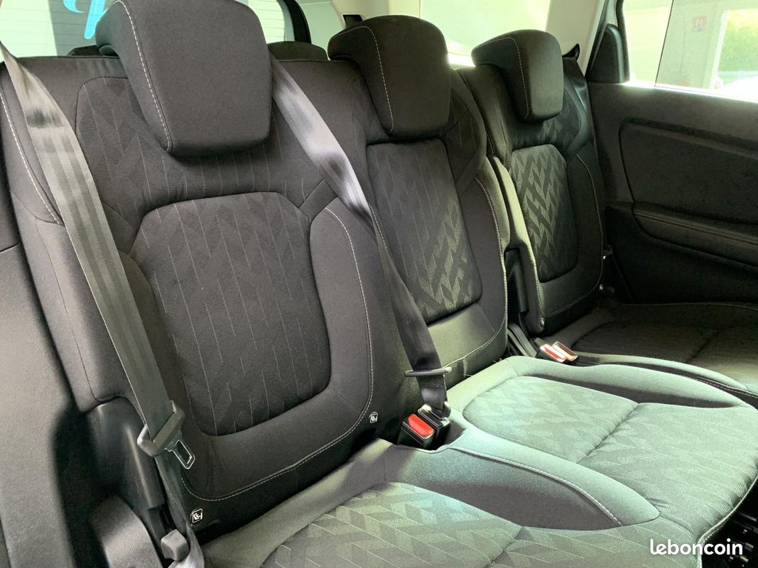 RENAULT SCENIC 1.7 BLUE DCi 120 CH LIMITED 7 PL - GARANTIE 6 MOIS (image 14)