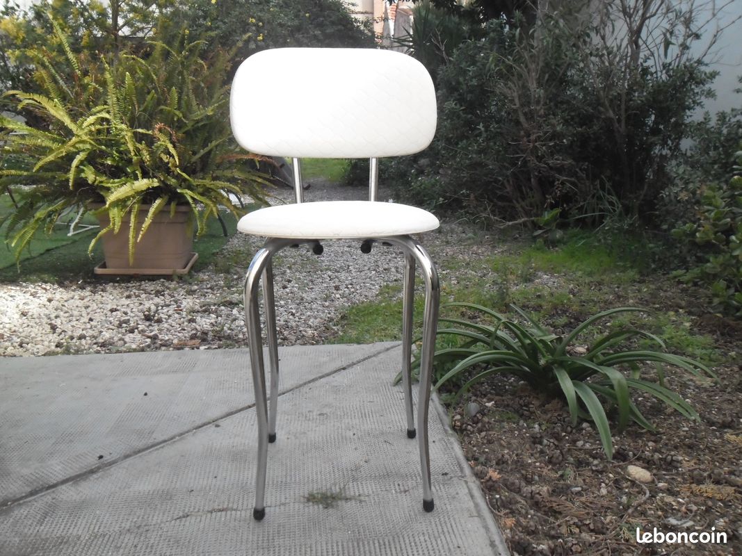 Petite chaise marque Soudexvinyl Vintage (image 5)