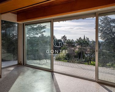 Maison 1 095 000 € - 200 m²
