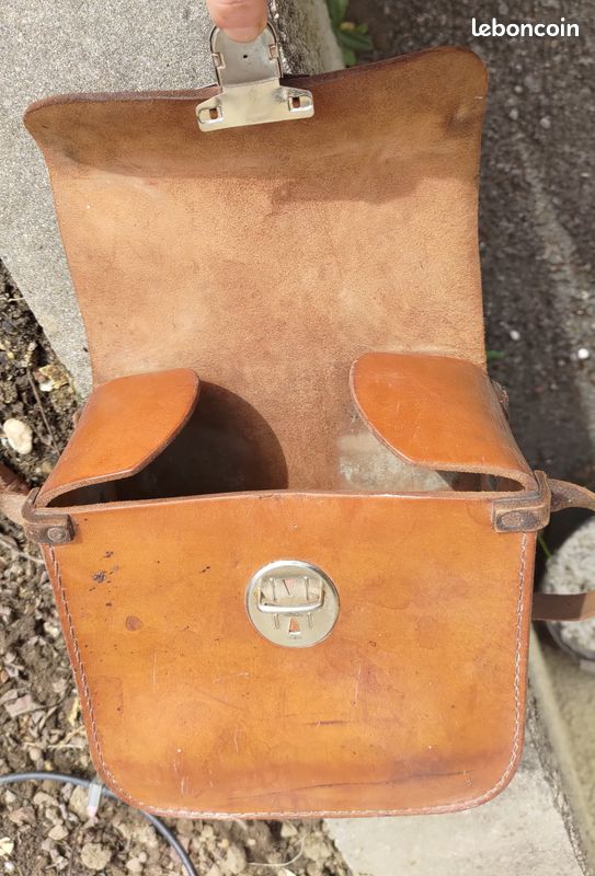 Sacoche Ancienne En Cuir Pour Boules De Lyonnaise – Sport Boules – Vintage