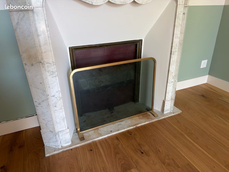 Pare-feu de cheminée en laiton et verre (image 1)