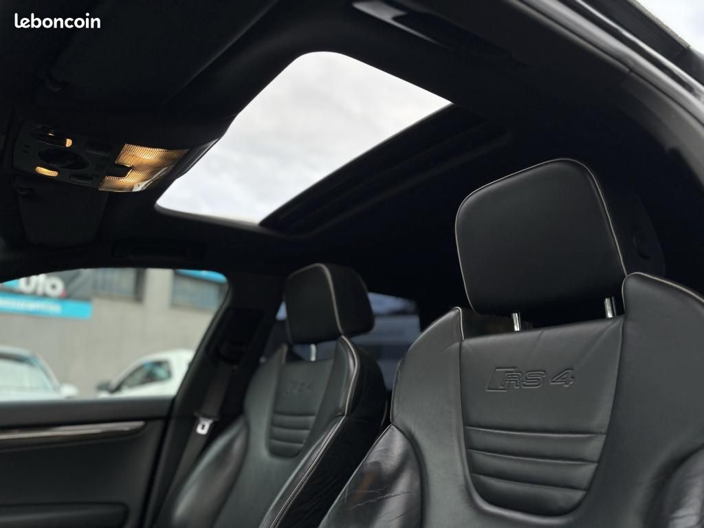 AUDI RS4 AVANT Quattro 4.2i V8 - 420ch - Origine France *ENTRETIEN COMPLET* GARANTIE 12 MOIS (image 24)