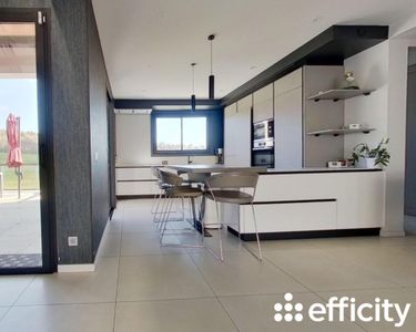 Maison 1 284 000 € - 380 m²