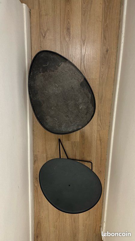 Table basse en métal (image 2)