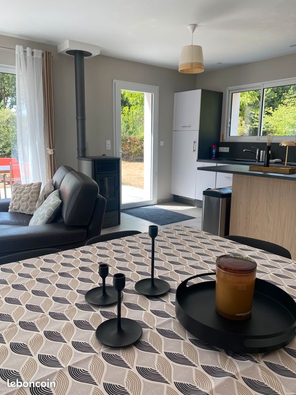 Maison 4 pièces 100 m² · à Surzur · 100 m² · 1 350 €/mois