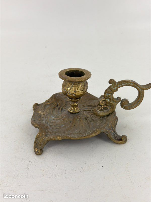 Magnifique Bougeoir,, main, Chandelier,, vintage en bronze (image 1)