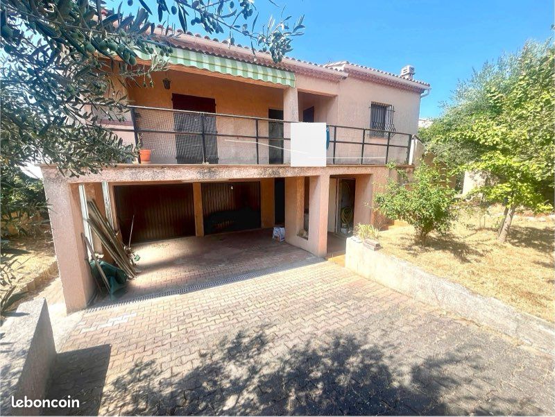 Maison 5 pièces 190 m² · à Carnoux-en-Provence · 190 m² · 520 000 €