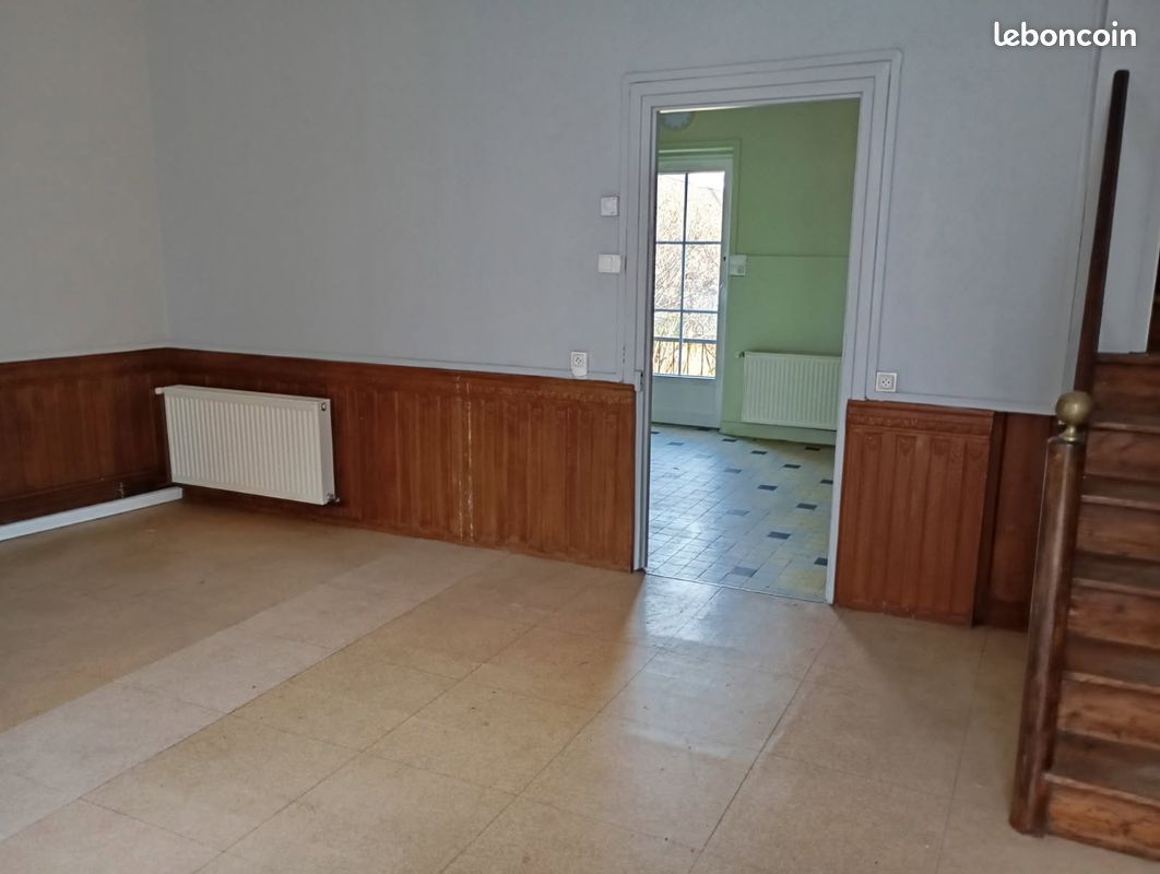 Maison 3 pièces 71 m² · à Saint-Amand-Montrond · 71 m² · 60 000 €