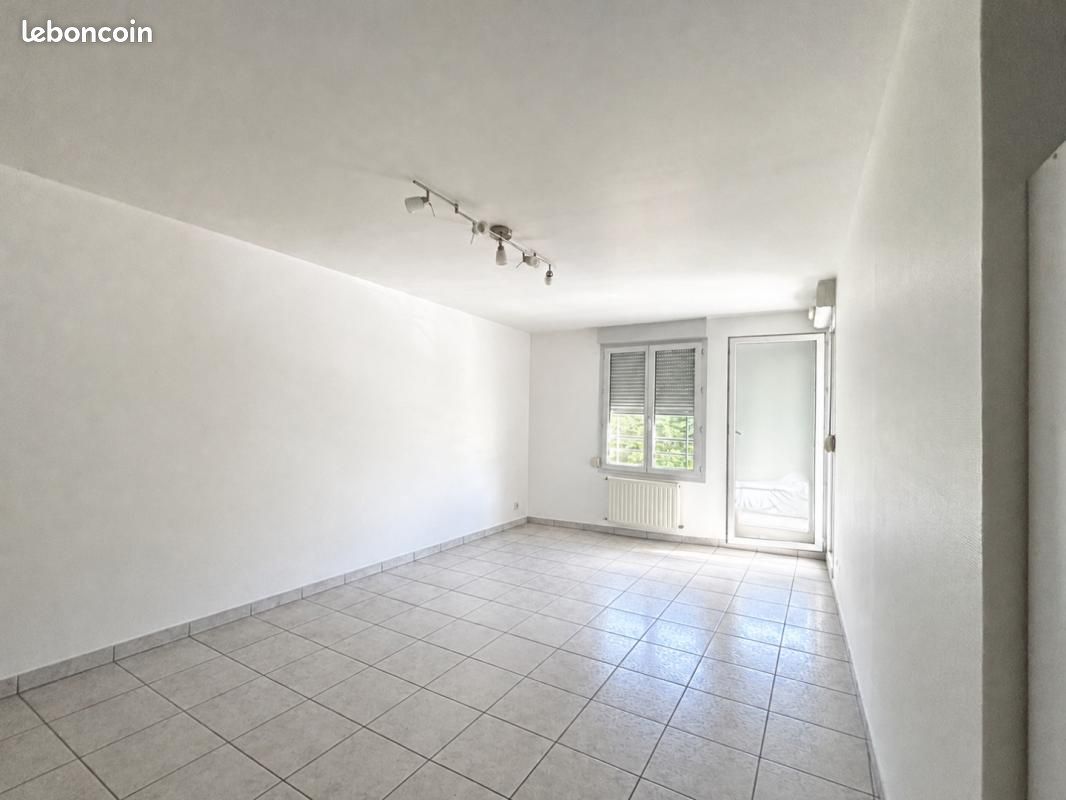 Appartement 3 pièces 63 m² · à Thoissey · 63 m² · 700 €/mois
