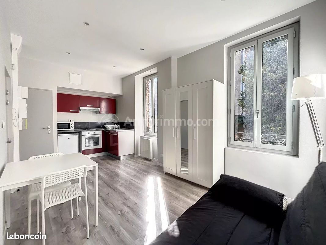 Appartement 1 pièce 19 m² · à Clermont-Ferrand · 19 m² · 470 €