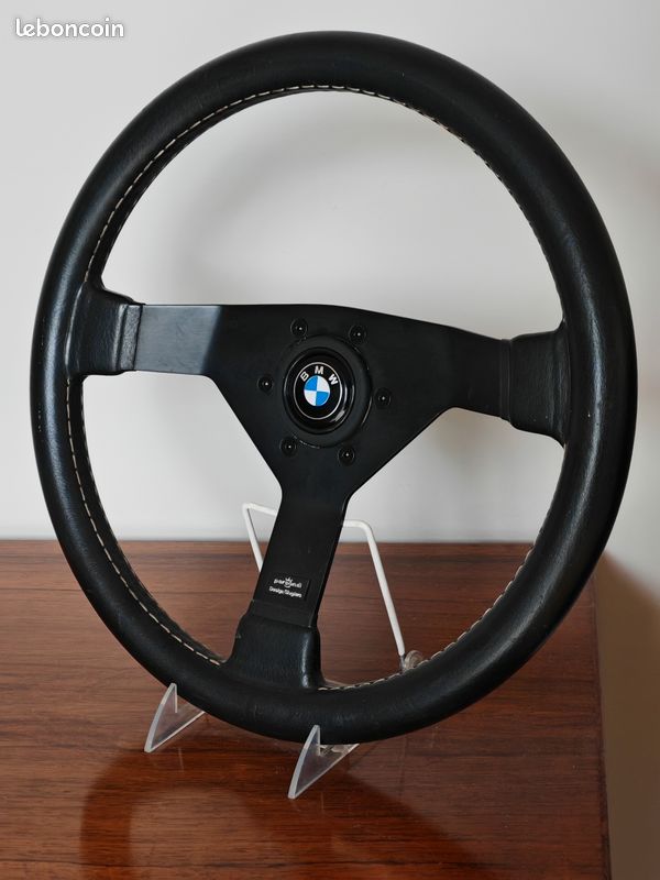 Rare volant Personal design Giugiaro pour Youngtimer (image 2)