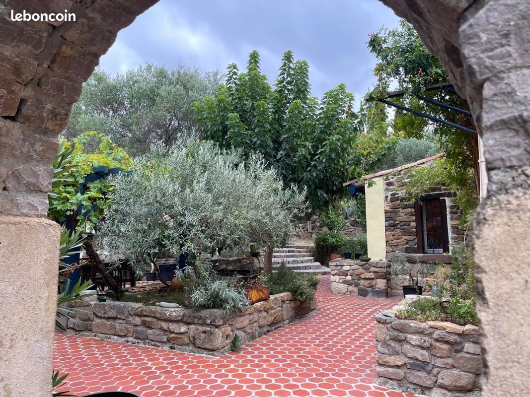Maison 5 pièces 134 m² · à Lieuran-Cabrières · 134 m² · 520 000 €