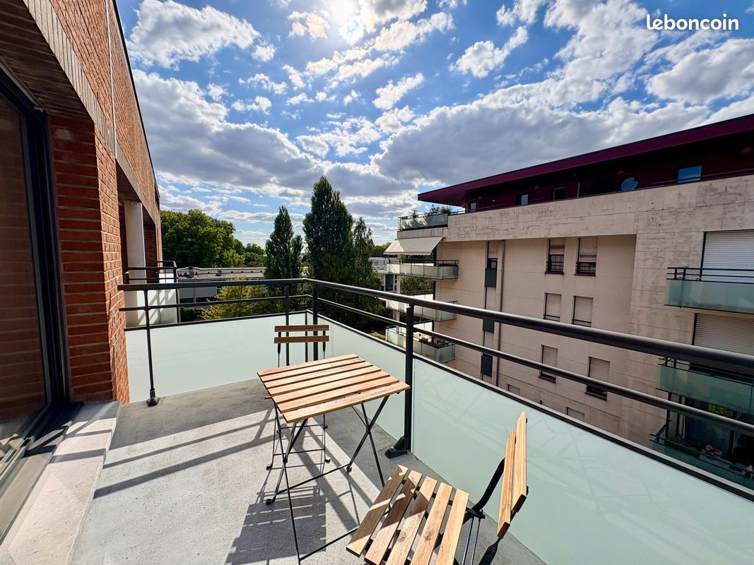 Appartement 2 pièces 45 m² · à Croix · 45 m² · 920 €