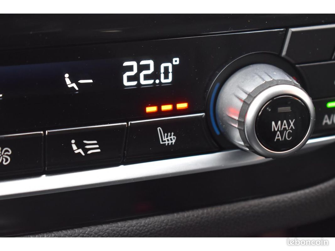 BMW X3 sDrive18d 150ch BVA8 G01 Business Design (image 30)
