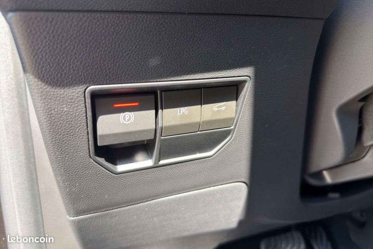 Dacia bigster HYBRID-G 150 4X4 EXTREME PLUS 0% (image 14)