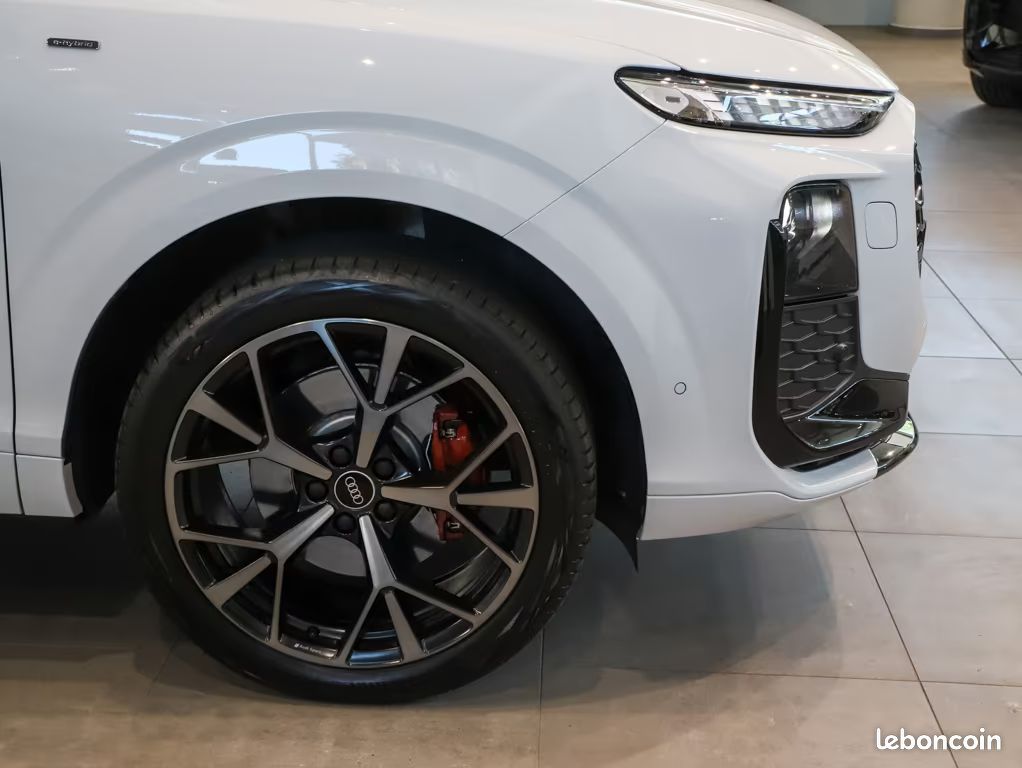 Audi q3 iii 1.5 e-hybrid 272 s line s tronic + toit pano + hud + acc + 360° (image 5)