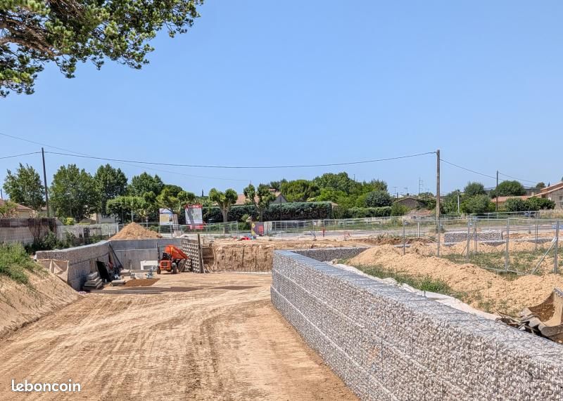 Terrain 243 m² Pertuis · 149 900 €