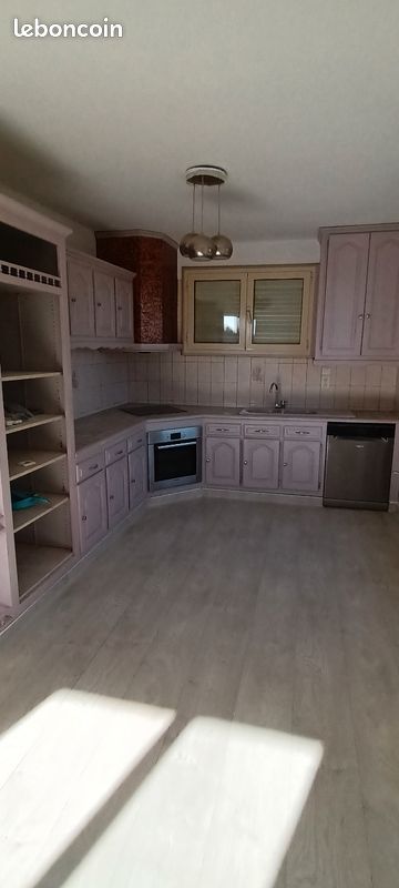 Location appartement rénové chauffage clim réversible de en cours - Tulle 19000 (image principale 2)