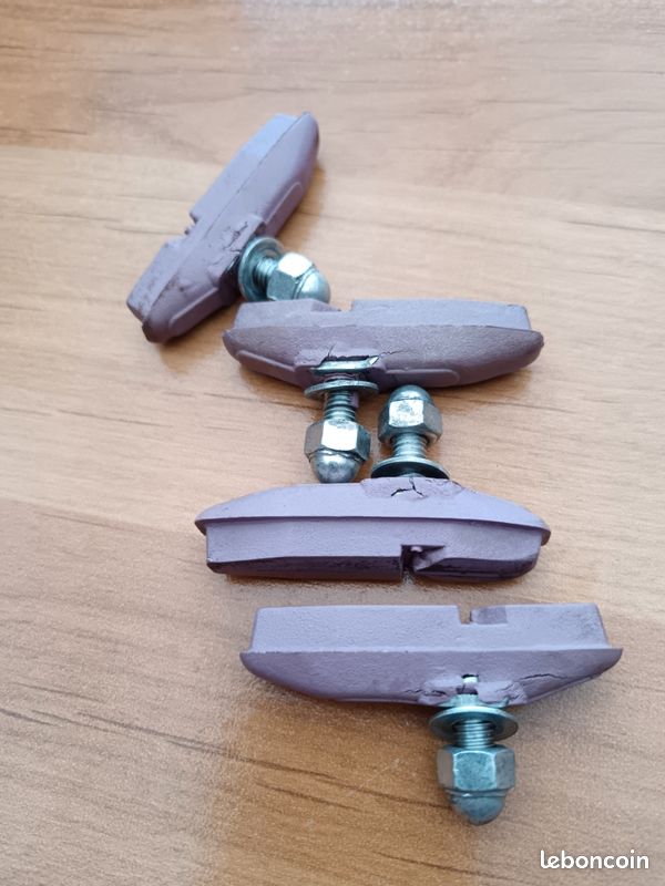 4 Patins De Frein Vélo Vintage - NOS, Ancien Stock Jamais Monté