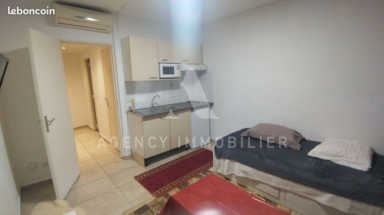 Studio 1 pièce 21 m²