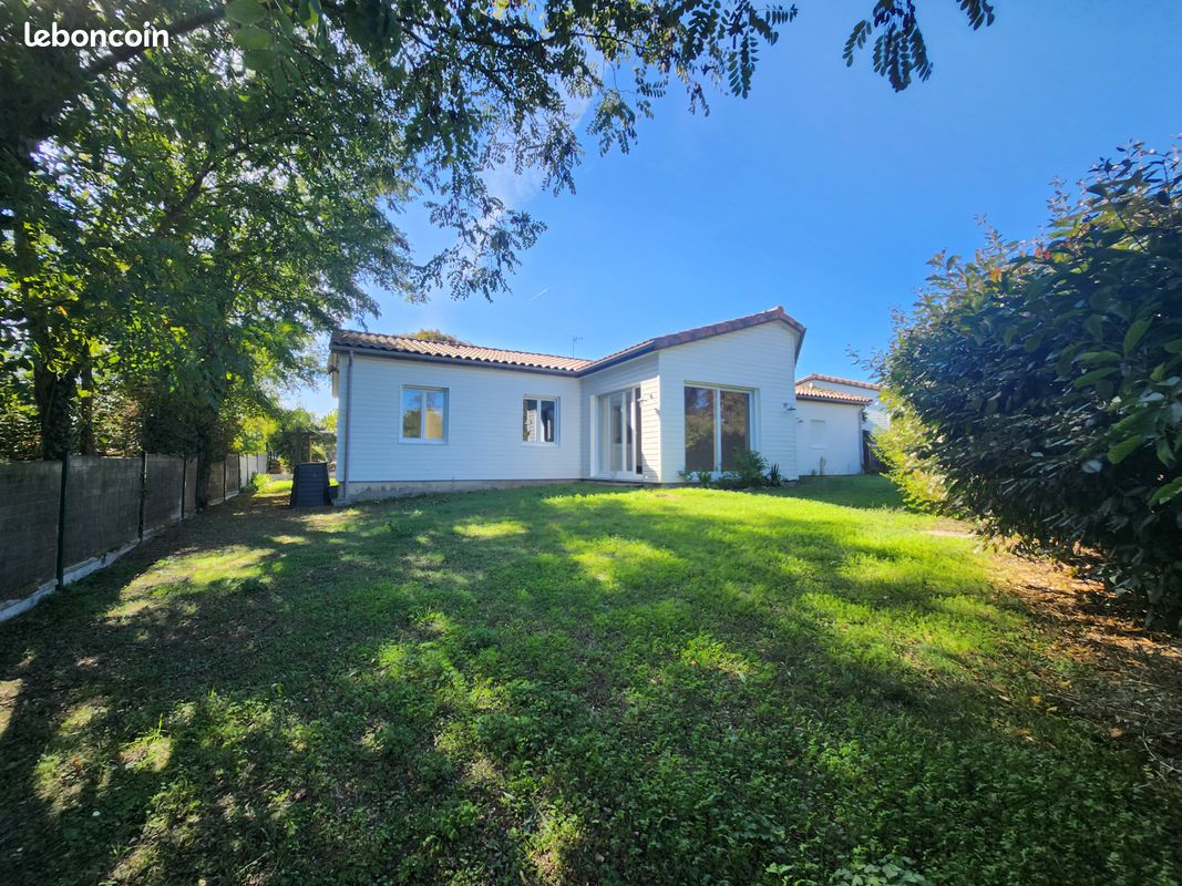 Maison 4 pièces 96 m² · à Bretignolles-sur-Mer · 96 m² · 900 €/mois
