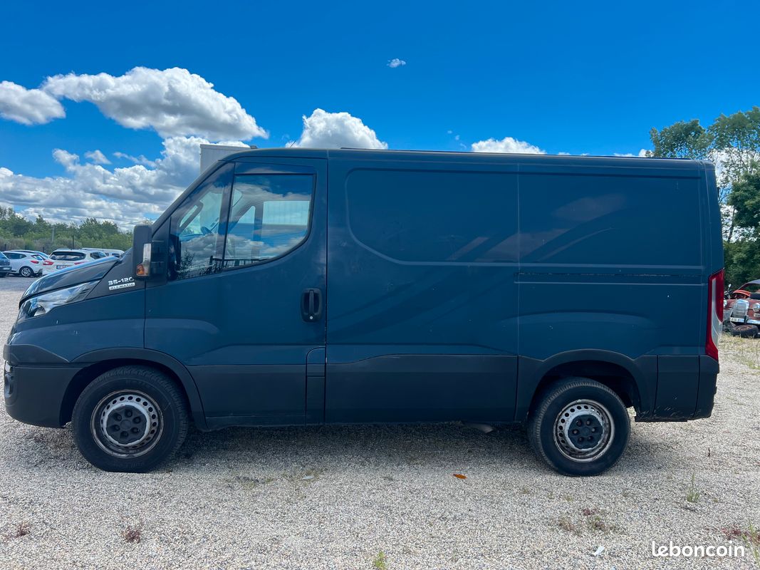 Iveco daily 35s12 hi-matic 8 rapports 🚛 vente exclusive aux pros de l’auto (image 3)
