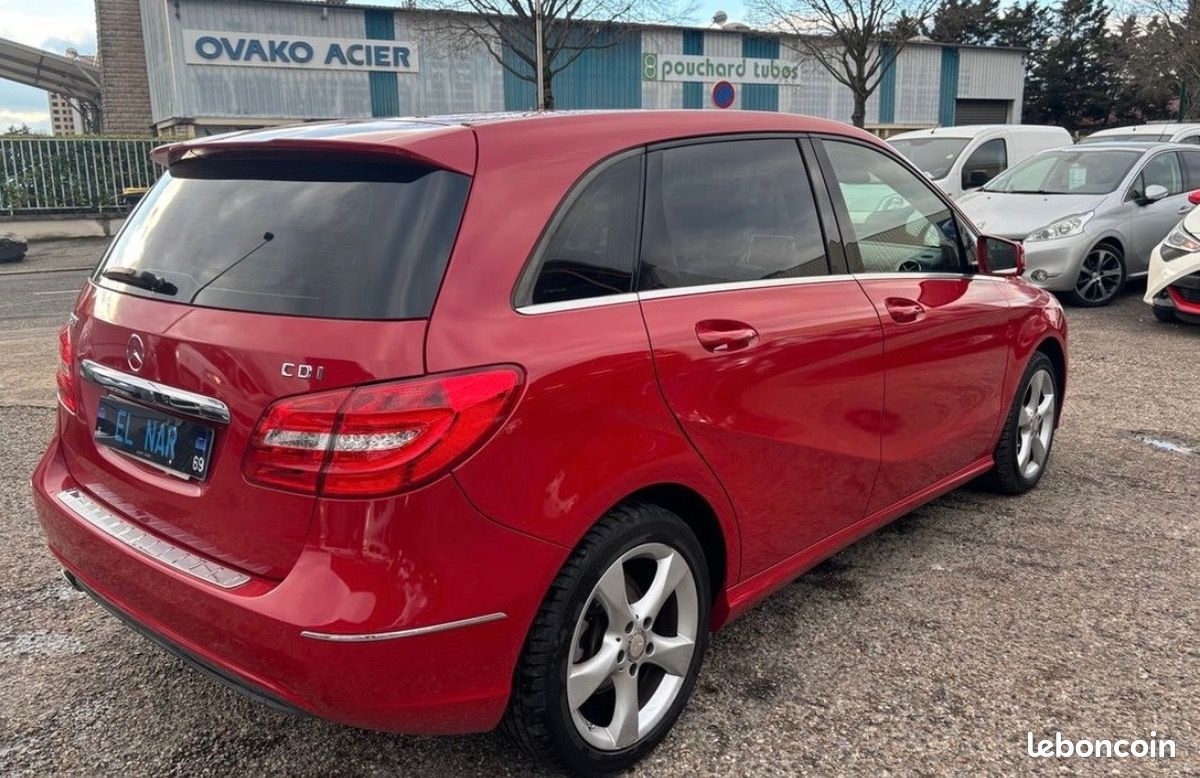 Mercedes Benz CLASSE B B180 CDI 110 cv FINITION FASCINATION - GARANTIE 12 MOIS (image 6)