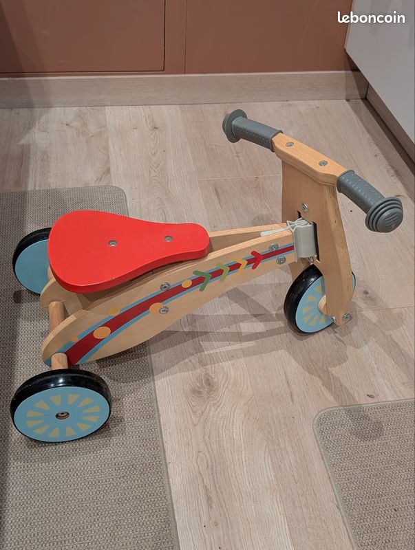 Trycicle en bois (image 2)