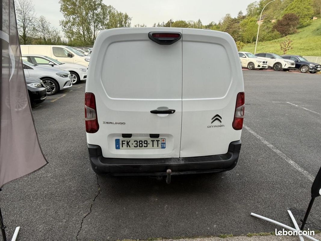 CITROEN BERLINGO 1.5 BlueHDi - 75 Fourgon M Worker 1000 kg TVA RECUPERABLE + ATTELAGE + CAMERA AR (image 6)