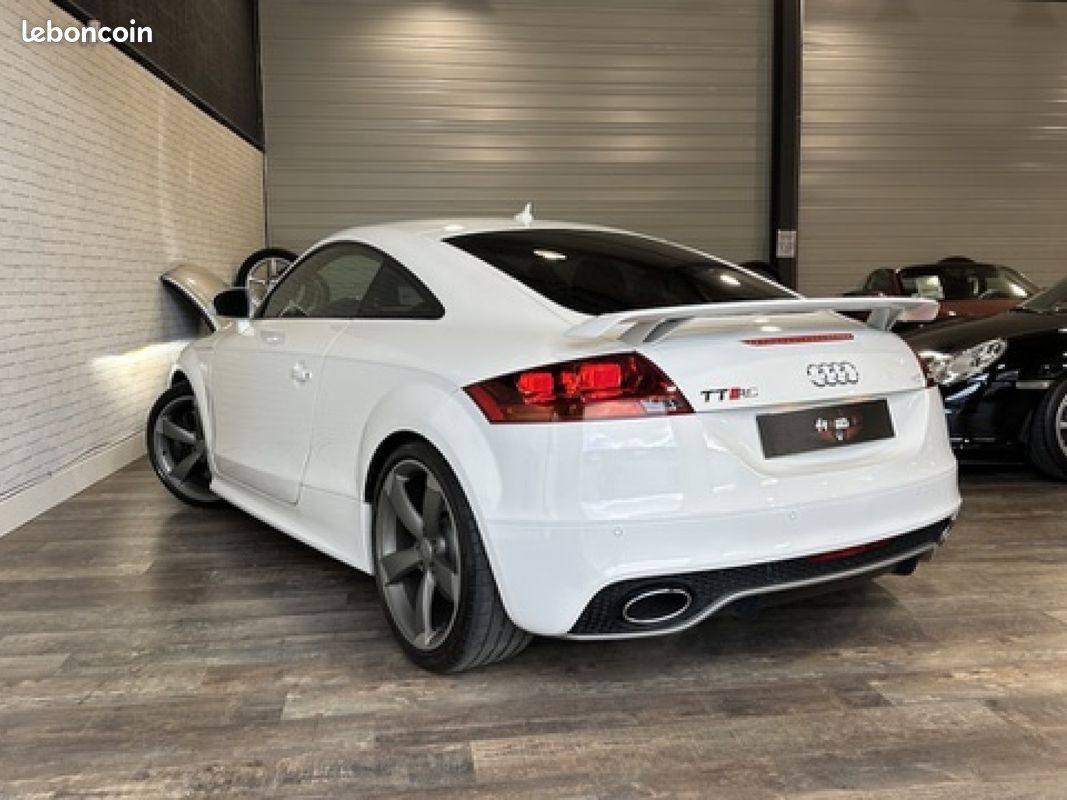 AUDI TT RS COUPE 2.5 TFSI Quattro S tronic 340 Ch Suivi AUDI + Echappement à valve + Feux Xénon (image 4)