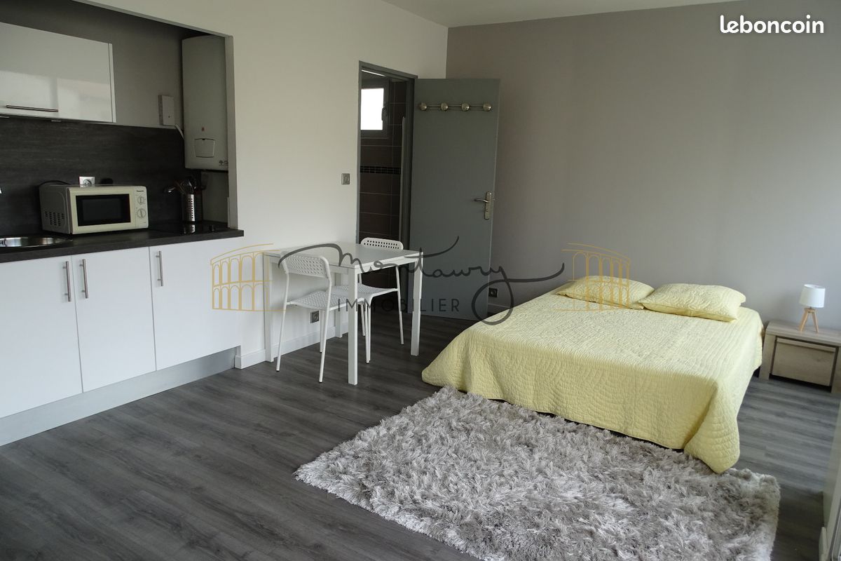 Appartement 1 pièce 26 m² · à Nîmes · 26 m² · 465 €