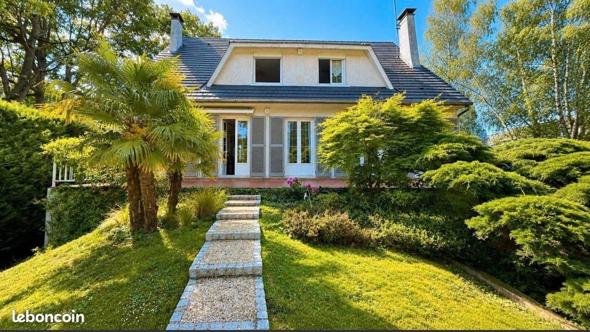 Maison 6 pièces 175 m² · à Le Plessis-Trévise · 175 m² · 600 000 €