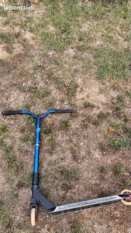 Trottinette freestyle (image 1)
