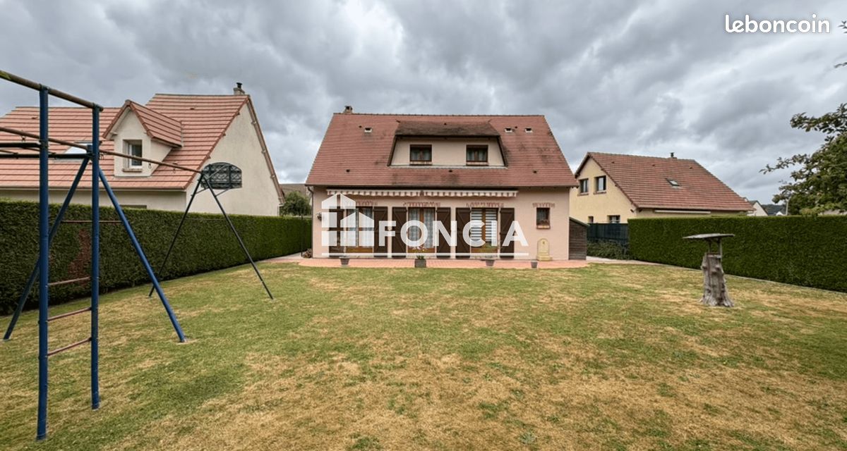 Maison 6 pièces 126 m² · à Grand-Couronne · 126 m² · 294 000 €