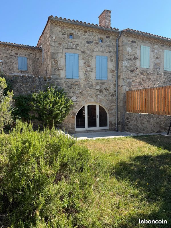 Maison 4 pièces 167 m² · à Savas · 167 m² · 970 €