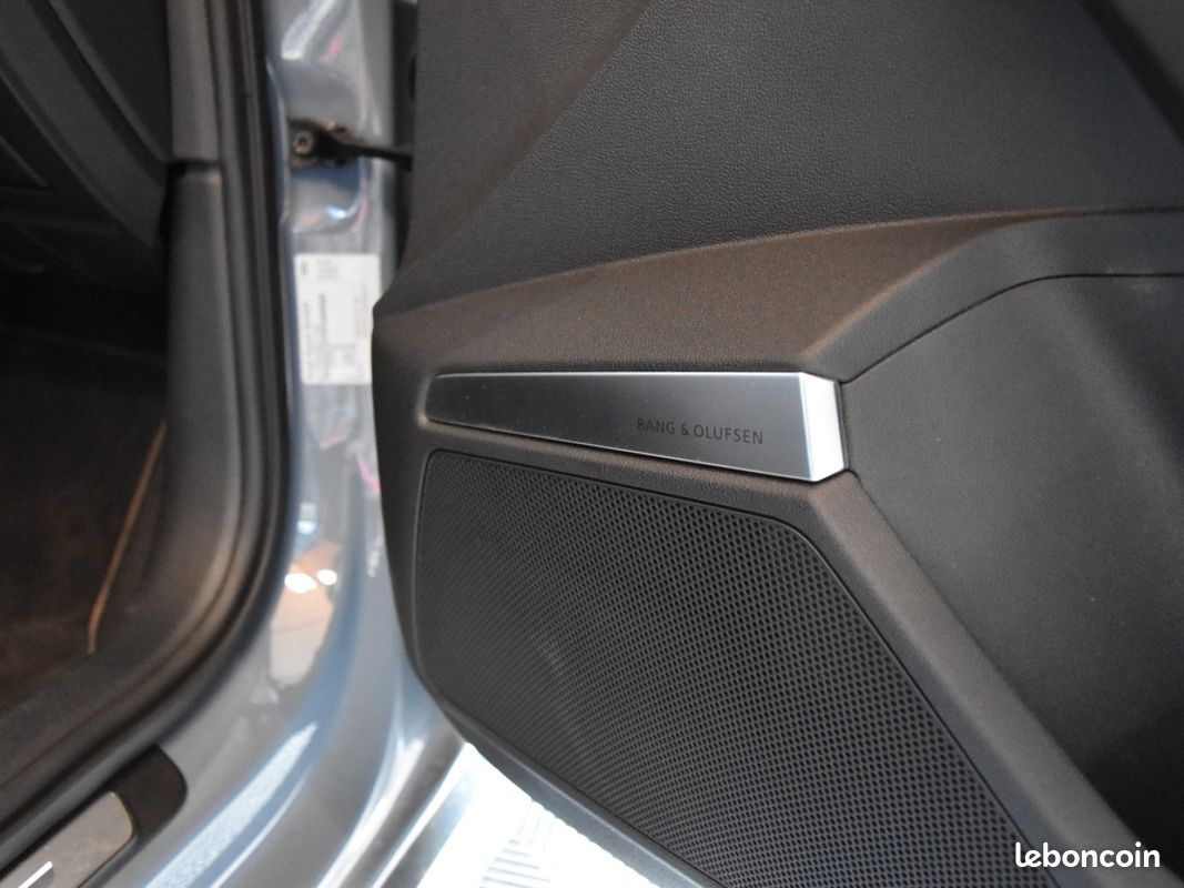 AUDI RS3 SPORTBACK 2.5 TFSI 400 S tronic 7 Quattro (image 34)