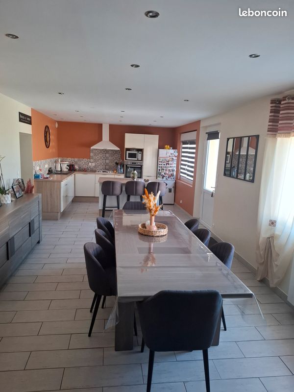 Maison 6 pièces 166 m² · à Château-la-Vallière · 166 m² · 250 000 €