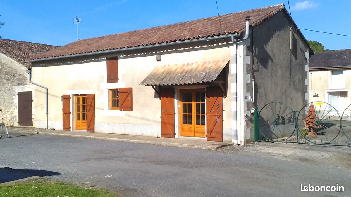 Maison 2 pièces 70 m² · à Saint-Maurice-la-Clouère · 70 m² · 625 €