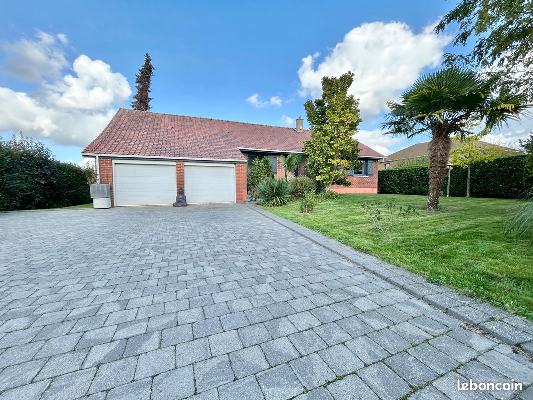 Maison 5 pièces 180 m² · à Houplin-Ancoisne · 180 m² · 525 000 €