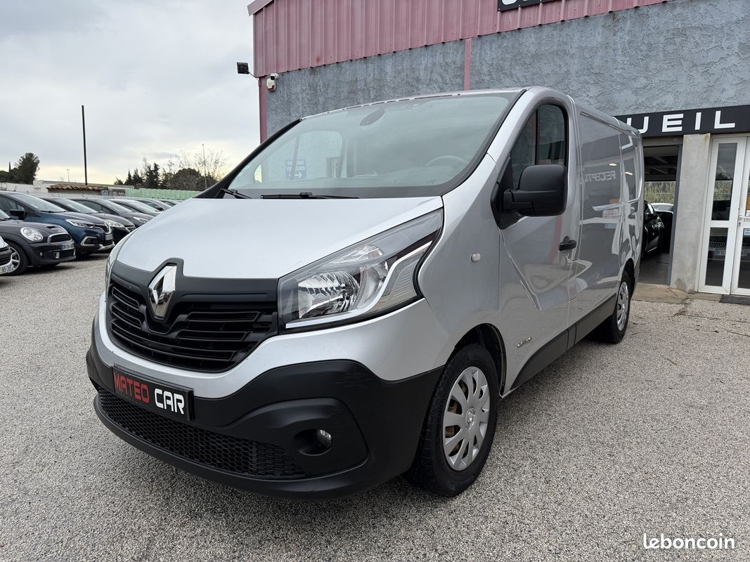 Renault TRAFIC III FG L1H1 1000 1.6 DCI 140CH GRAND CONFORT (image 1)