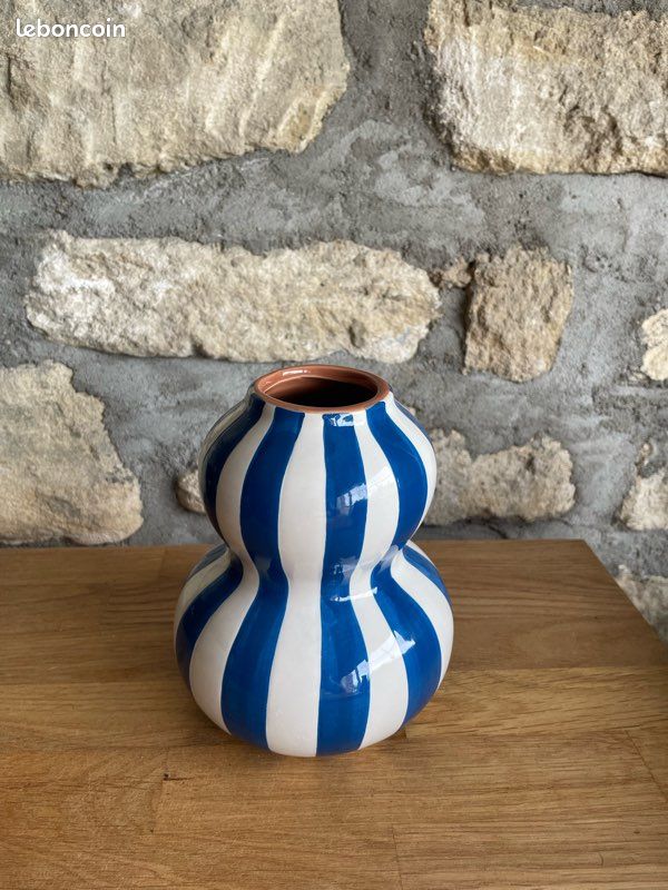Vase céramique forme calebasse BLEU / BLANC (image 1)
