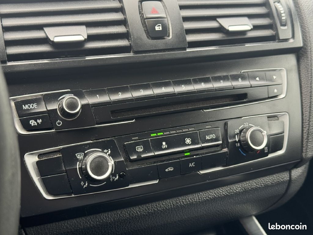 BMW Serie 2 Coupé 218d 143 ch Sport A (image 8)