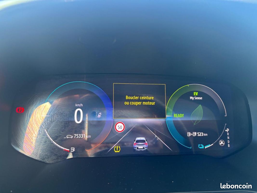 Renault captur intens e-tech hybride rechargeable 160 -21 (image 12)
