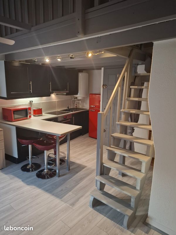 Appartement 1 pièce 24 m² · à Clermont · 24 m² · 425 €
