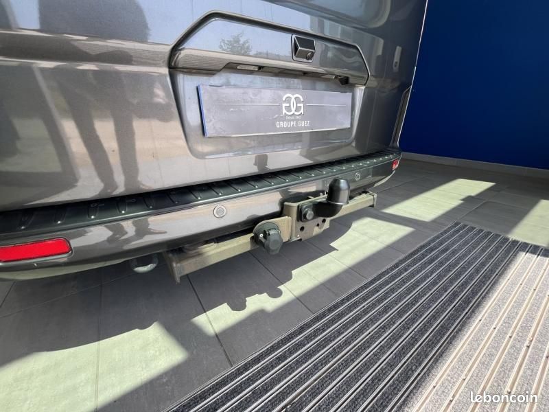 Ford Tourneo Custom 320 L1H1 2.0 EcoBlue 130ch Active BVA (image 3)